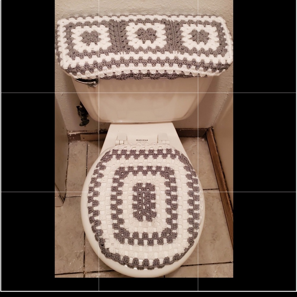 Crochet bathroom set